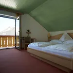 Sonnenuhr Hotel