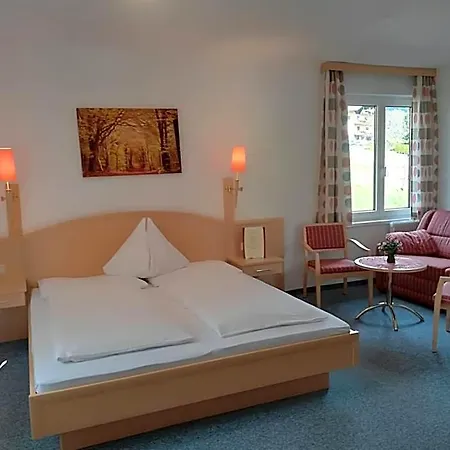 Sonnenuhr Hotel 3*