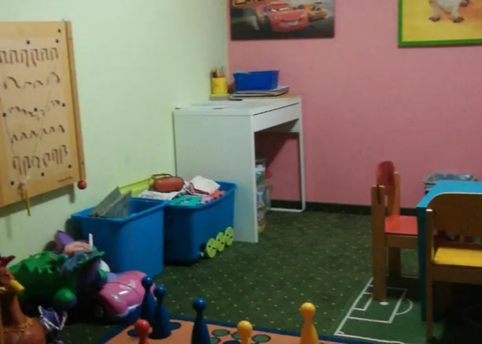 Sonnenuhr Hotel Tauplitz